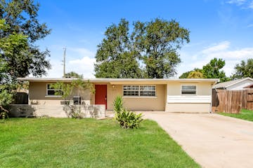 5820 21st St W Bradenton, FL 34207